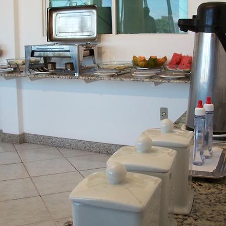 Hotel Minas Brasil Montes Claros Extérieur photo