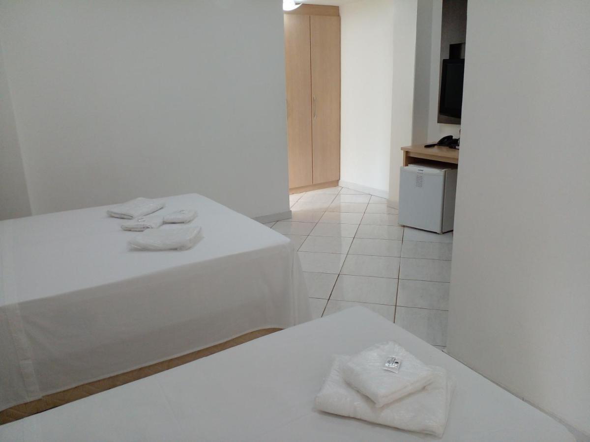 Hotel Minas Brasil Montes Claros Extérieur photo